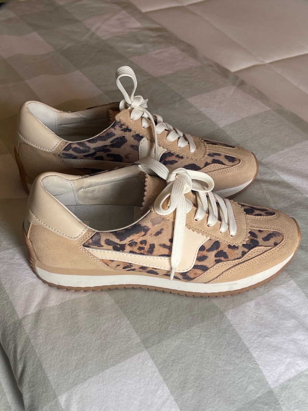 Dolce Vita Notice Sneakers Light Leopard womens sz 7.5